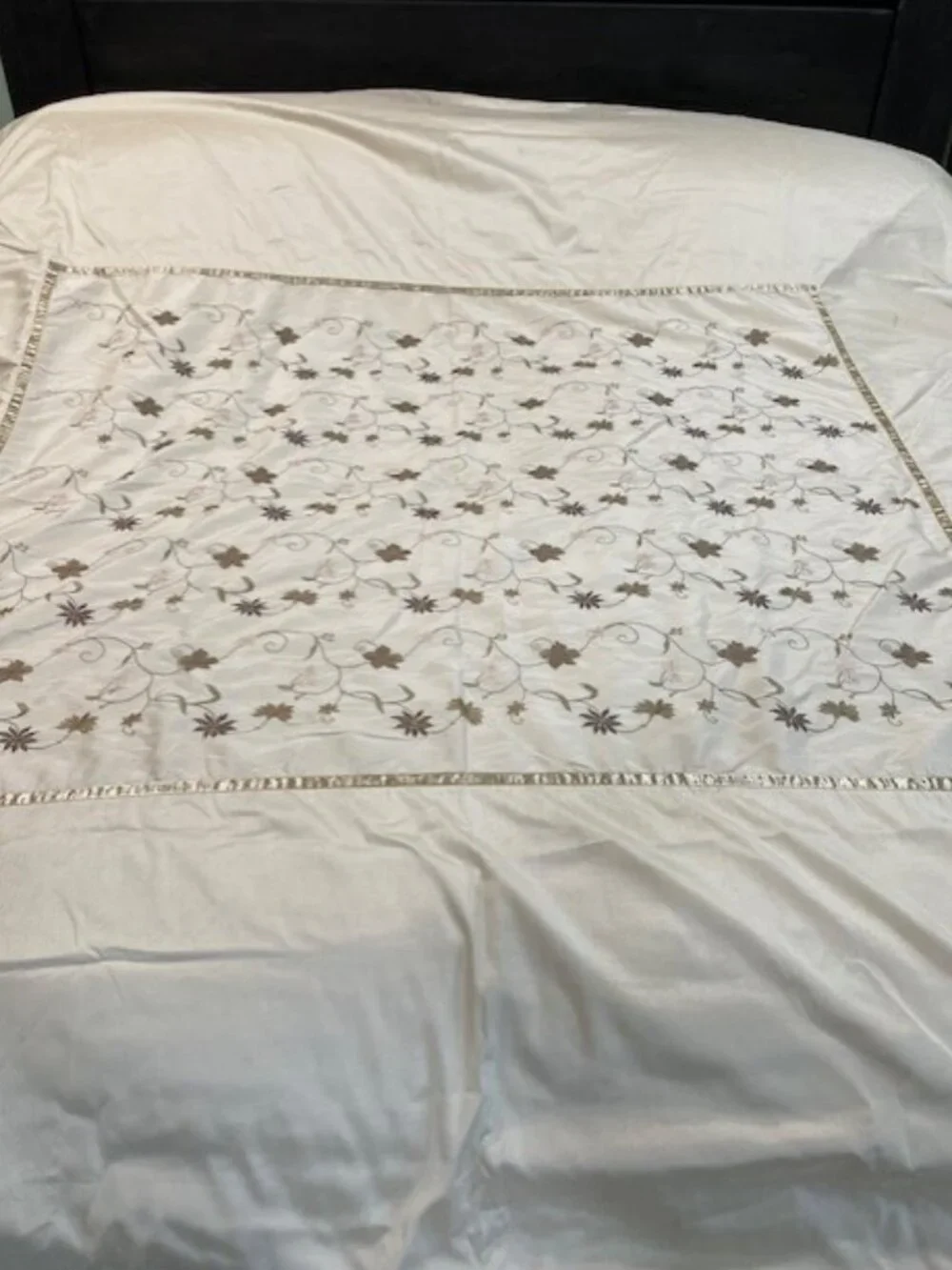 Cream Colored Linen Duvet Cover - King-size